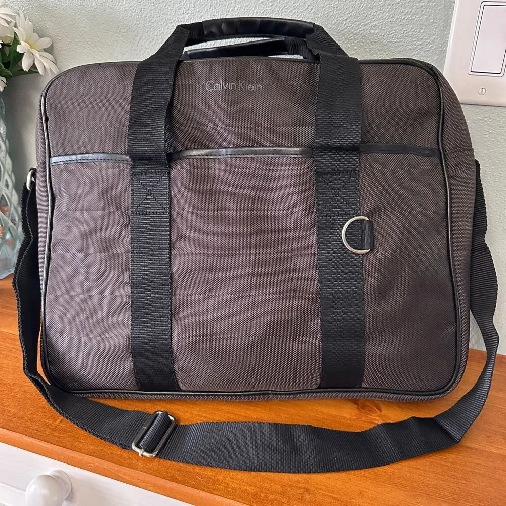 Calvin Klein Briefcase Messenger Bag Dark Chocolate Brown with Black Strap Zip